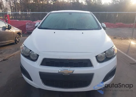 2014 Chevrolet Sonic Lt Auto z USA, uszkodzony, nr VIN 1G1JC5SH5E4226779